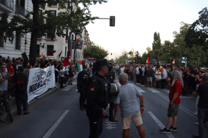 Imagen de la concentración frente a Delegación de Gobierno en Cantabria | Pool Ágora Solidaria Cultura y Memoria Luis Toca/Daniel Martínez - 02.09.2026